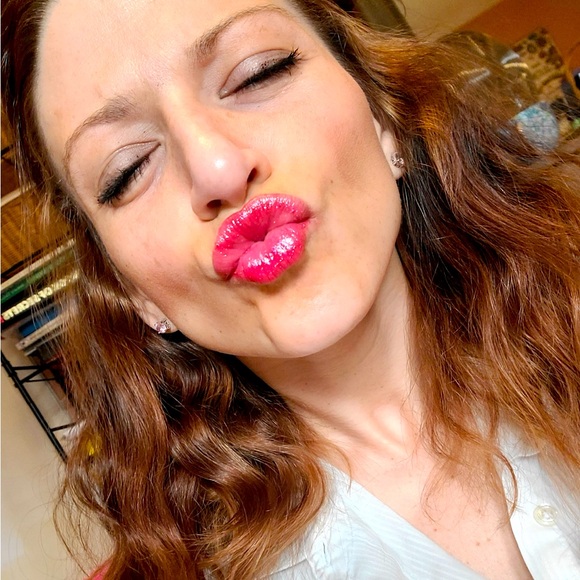 Meet your Posher, Haley - Picture 8 of 8